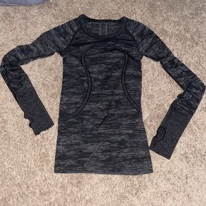 Lululemon Swiftly Tech long sleeve shirt